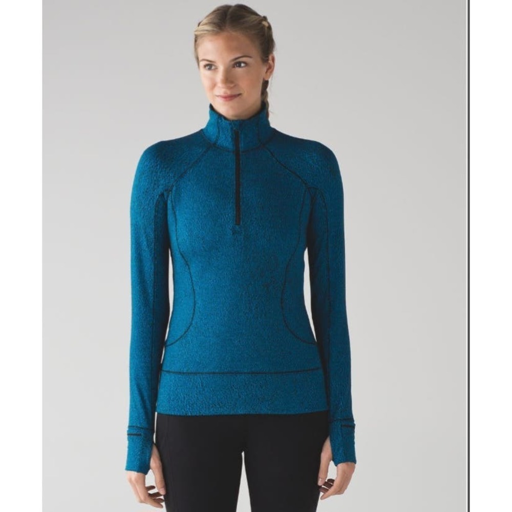 Lululemon Rush Hour 1/2 Zip
Running Luon Spray Jacquard Shocking Blue Black Sz 4